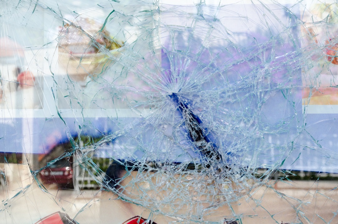 Window Repair Background How to Fix Broken Window - Best Anchorage Painters